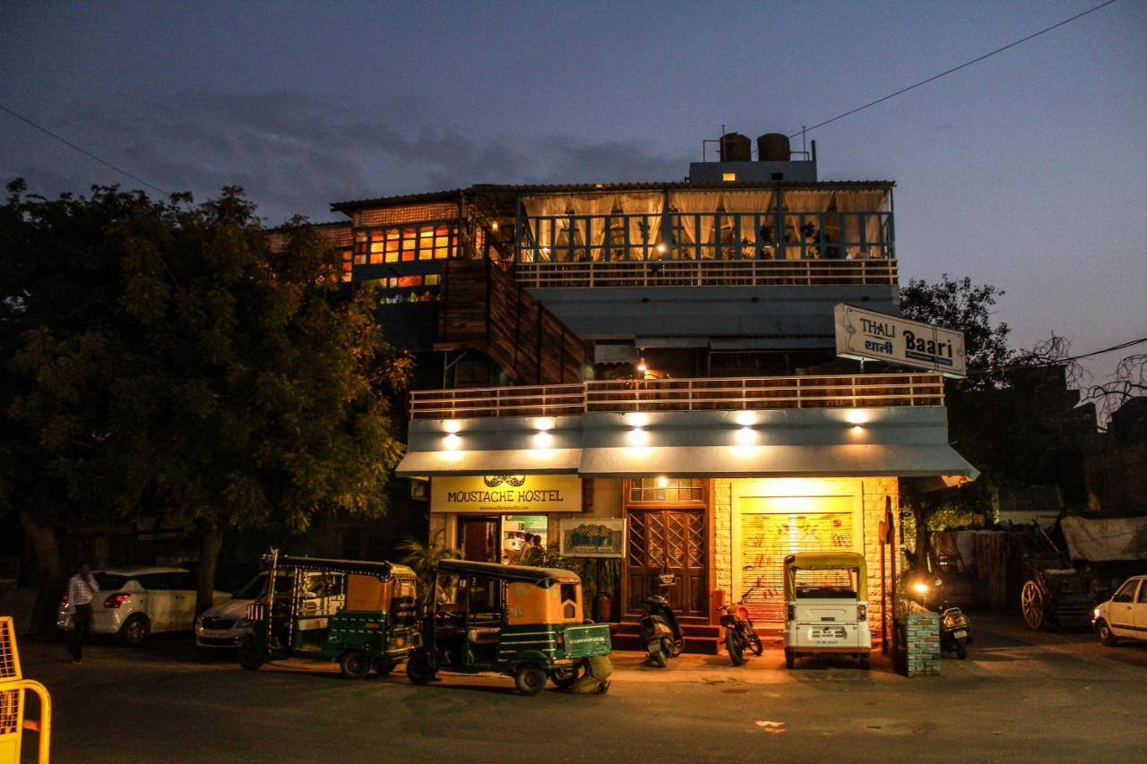 Moustache Jodhpur Hostel Джодпур Екстериор снимка