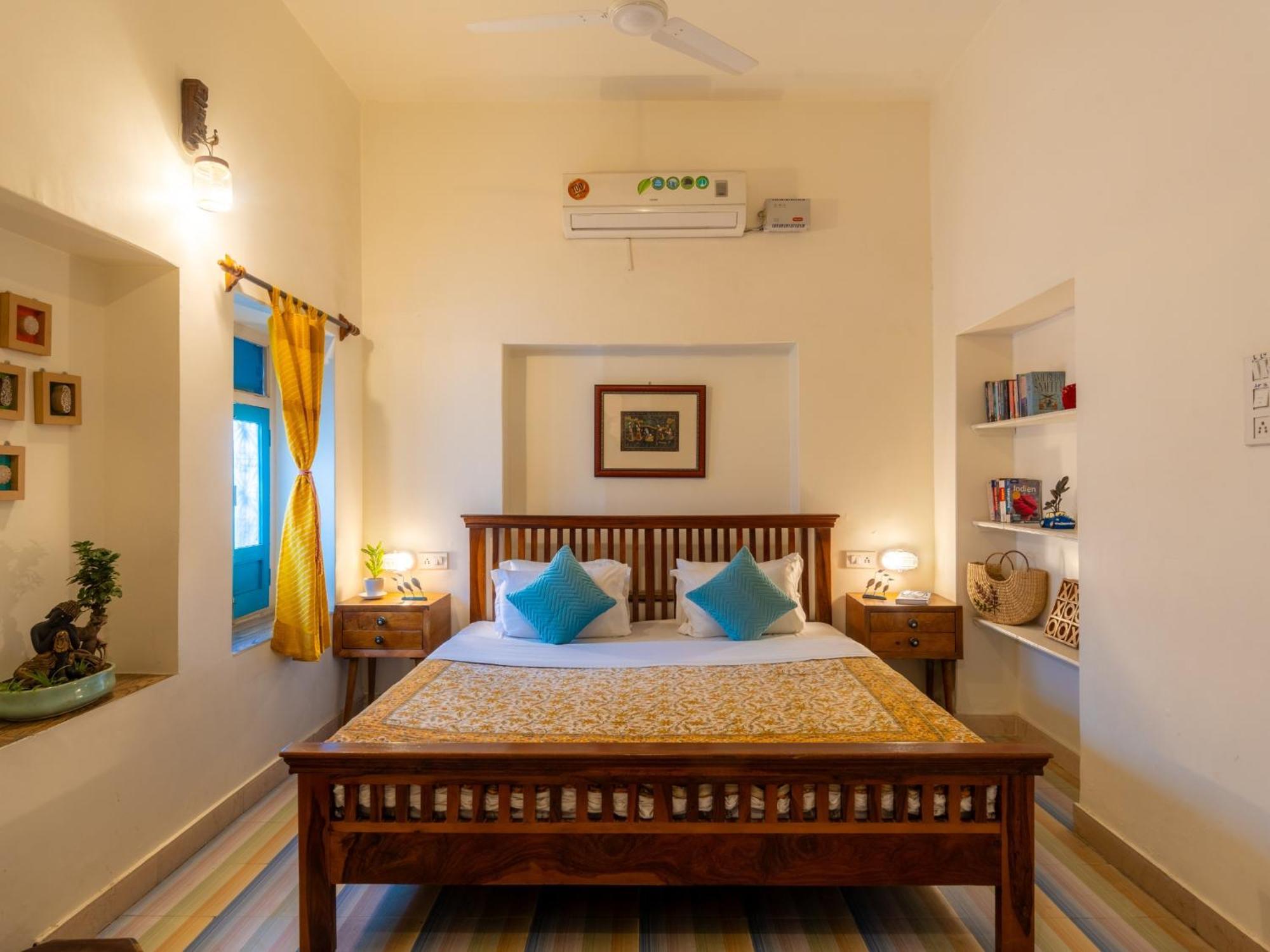 Moustache Jodhpur Hostel Джодпур Екстериор снимка